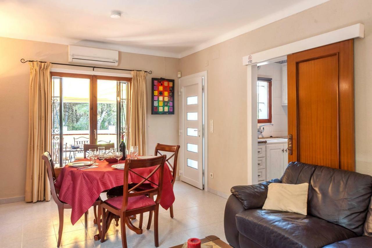 Dave Villa L' Escala Bagian luar foto